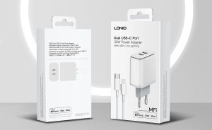 LDNIO A2528M Dual USB-C Port 35W Power Adapter With USB-C To Lightning (MFI Certified)